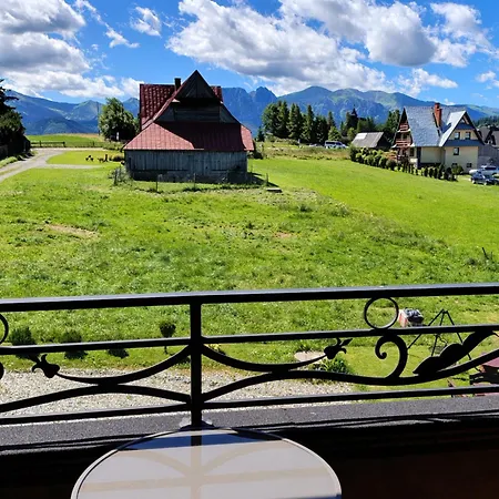לינה וארוחת בוקר U D&j Jarosz